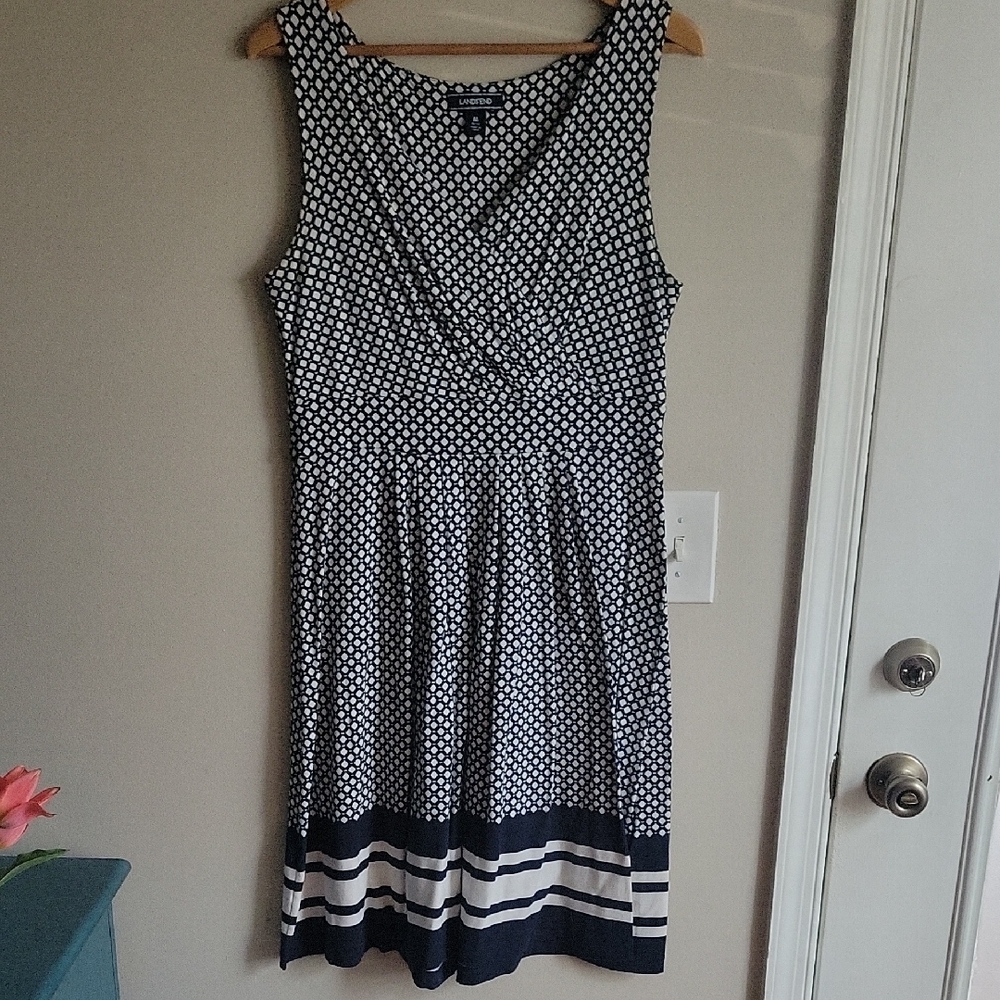 EUC Lands' End Faux Wrap Sleeveless Dress